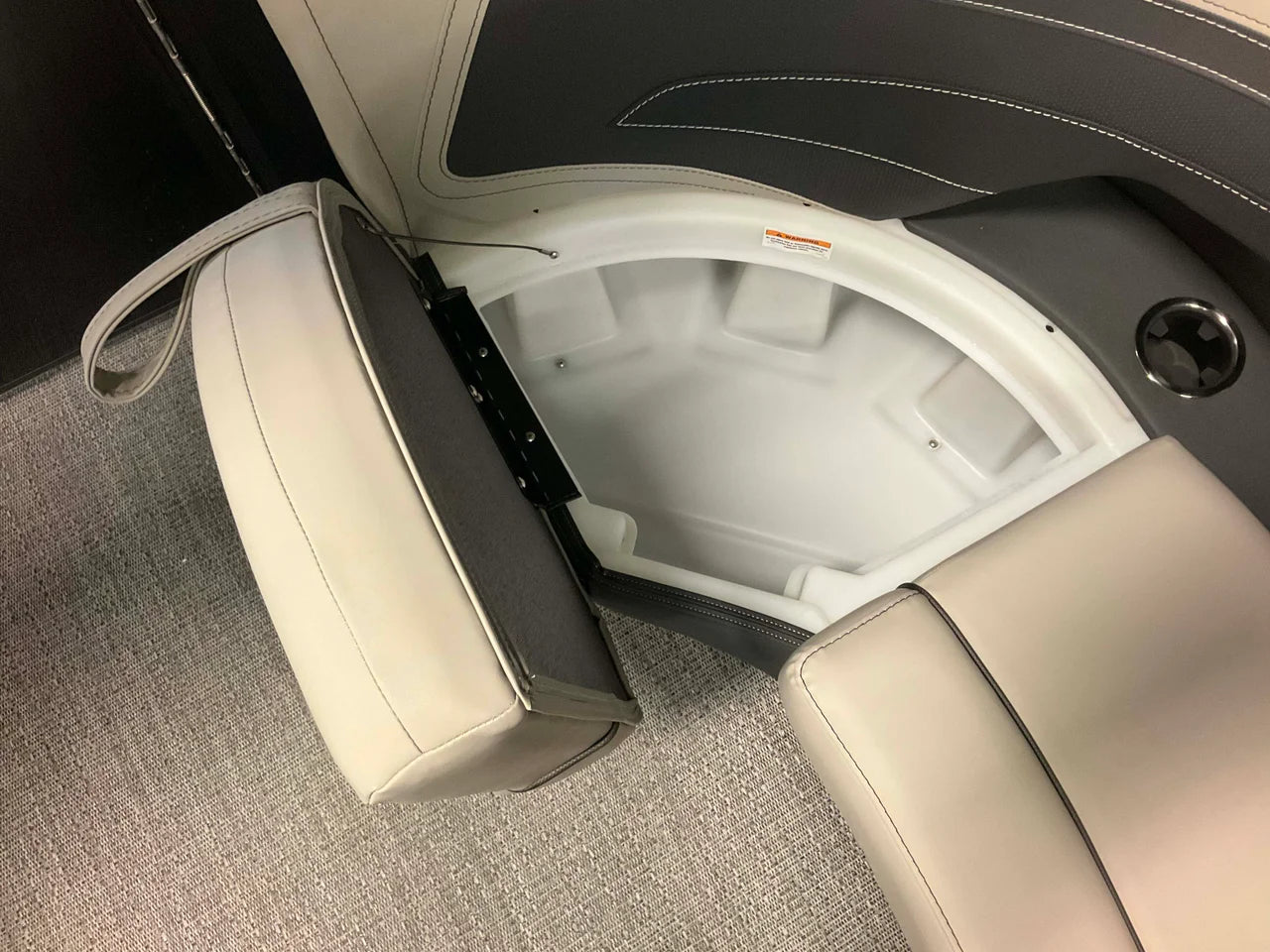 2026 Barletta Cabrio 22 QC 22.0 feet, Crosslake, Minnesota #37