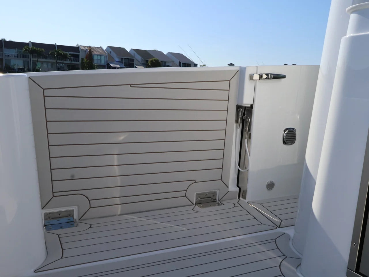 2026 Cruisers Yachts 38 VTR EC 38.0 feet, Naples, Florida #37