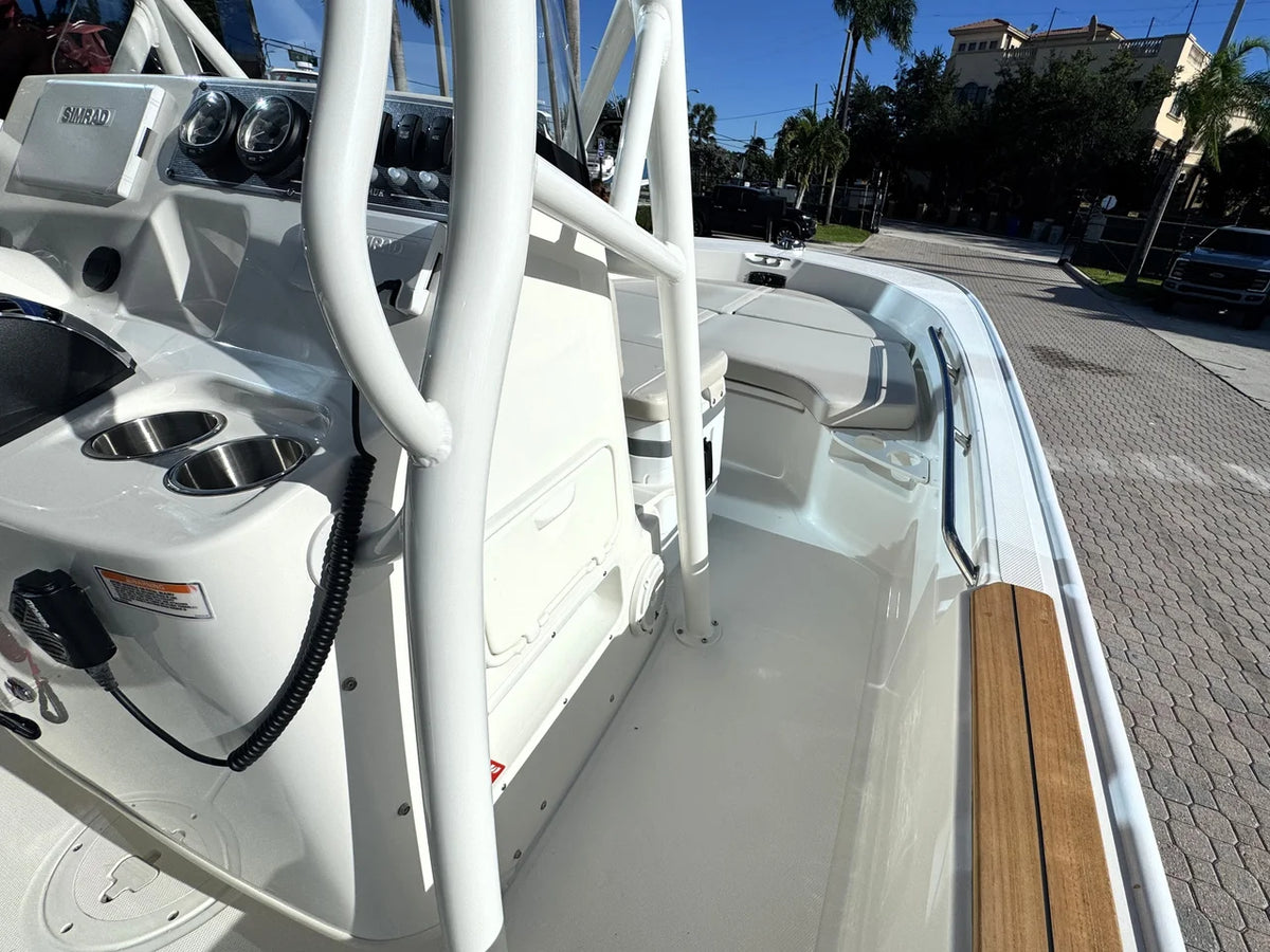 2027 Boston Whaler 190 Montauk 19.0 feet, Pompano Beach, Florida #17