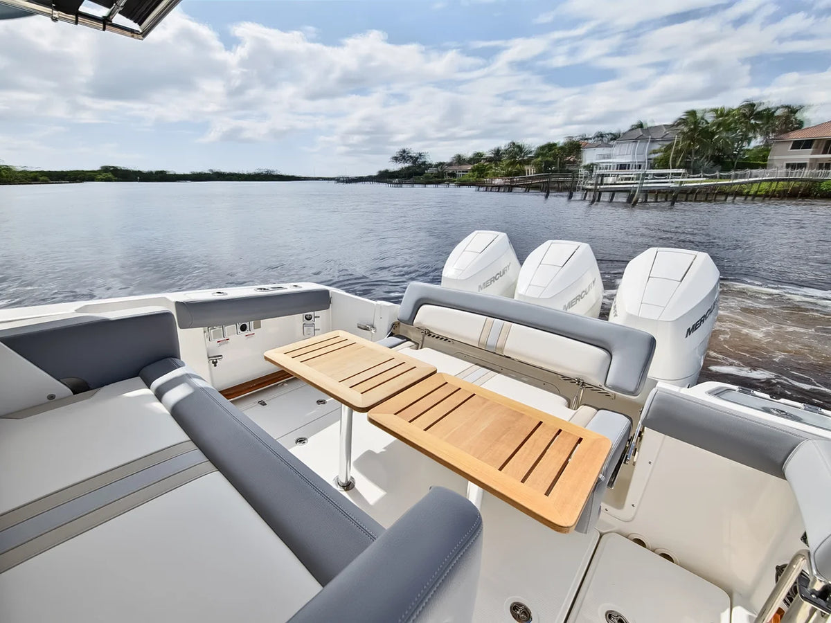 2025 Boston Whaler 350 REALM 35.0 feet, Stuart, Florida #49
