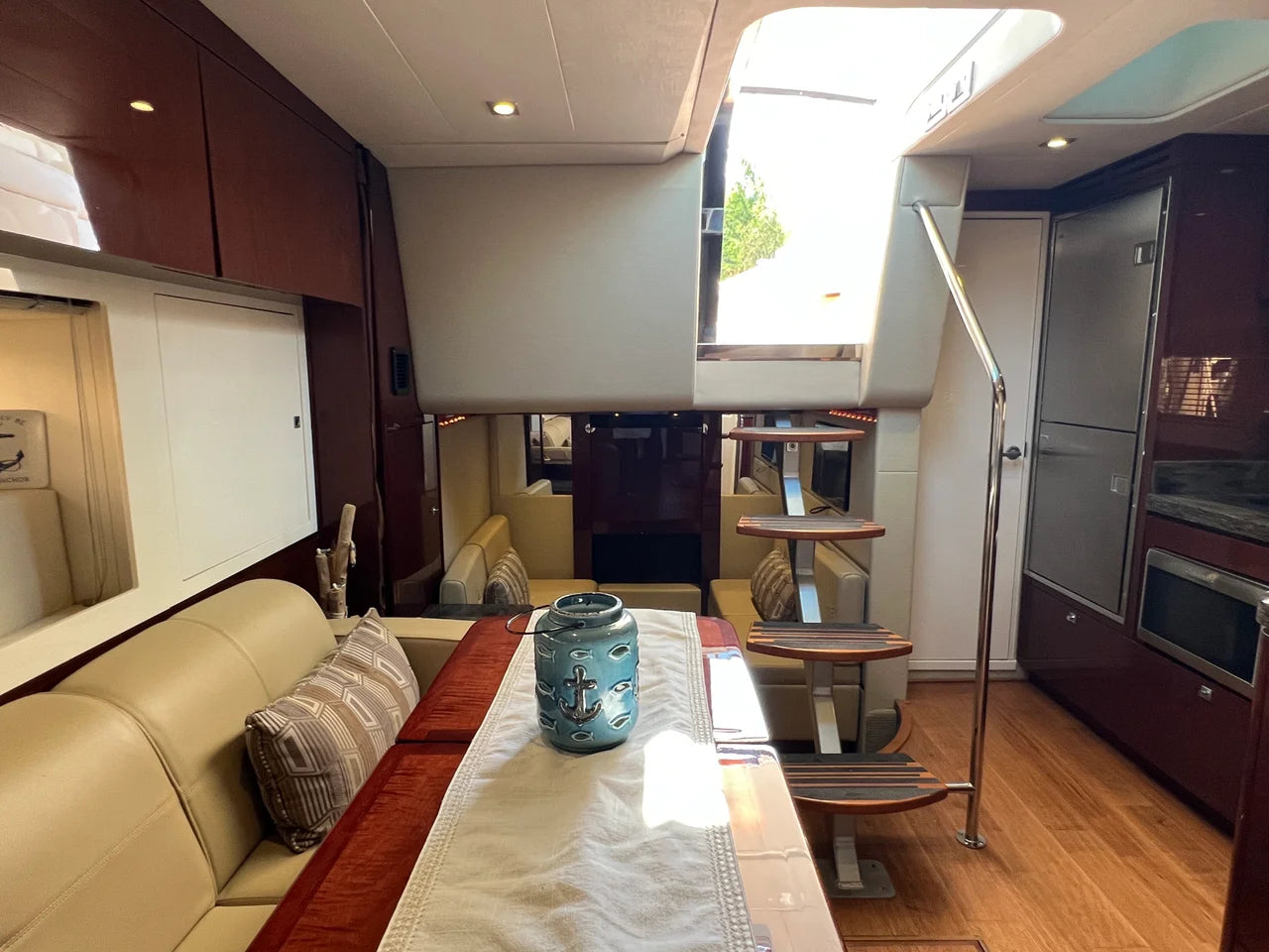 2015 Sea Ray 410 Sundancer 41.0 feet, Huntington, NY #48