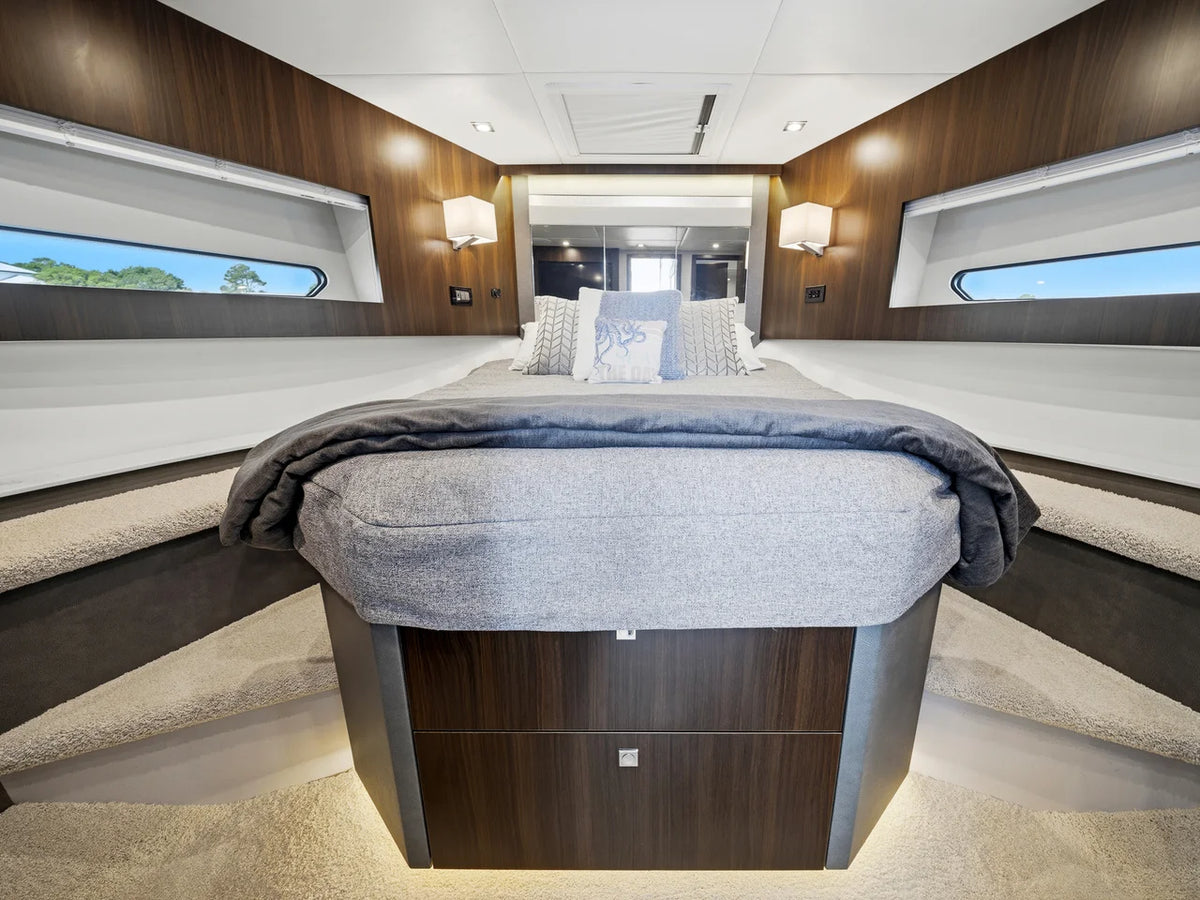 2023 Cruisers Yachts 46 CANTIUS 46.0 feet, Wrightsville Beach, North Carolina #29