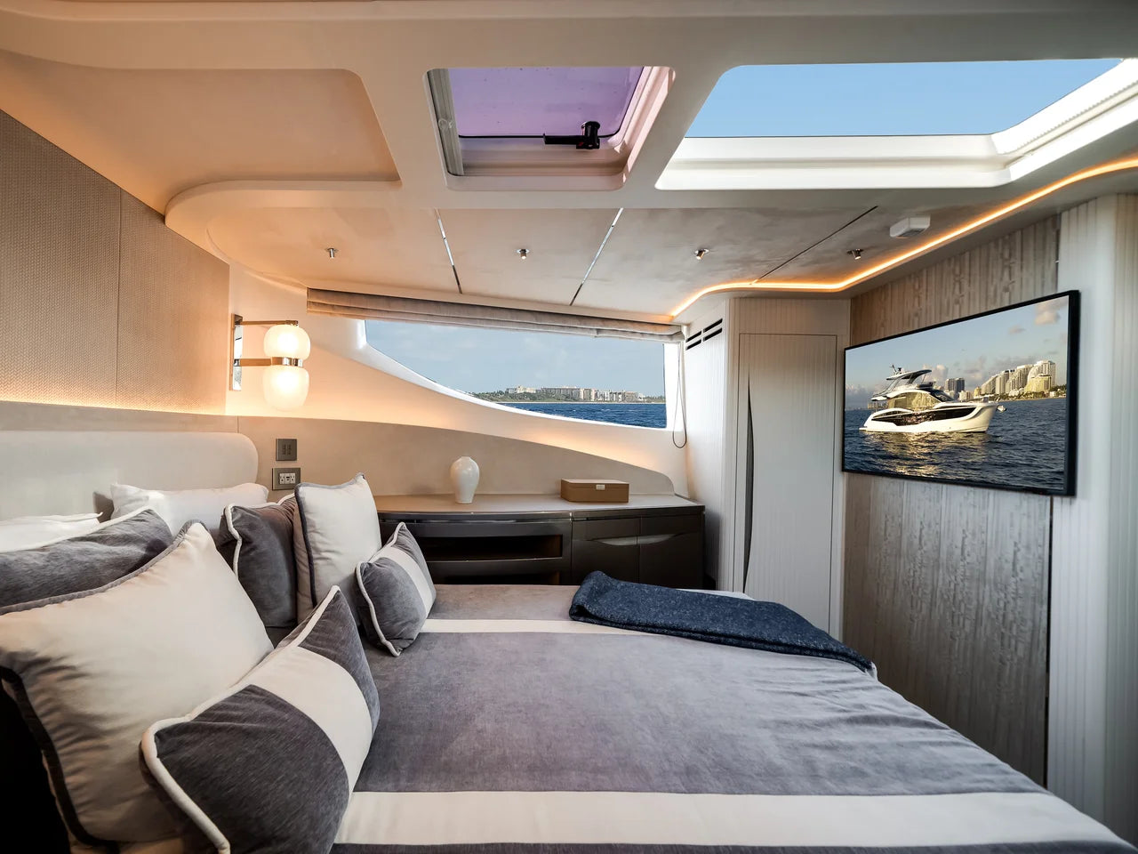 2026 Galeon 620 FLY 64.583 feet, Inuvik, Northwest Territories #78