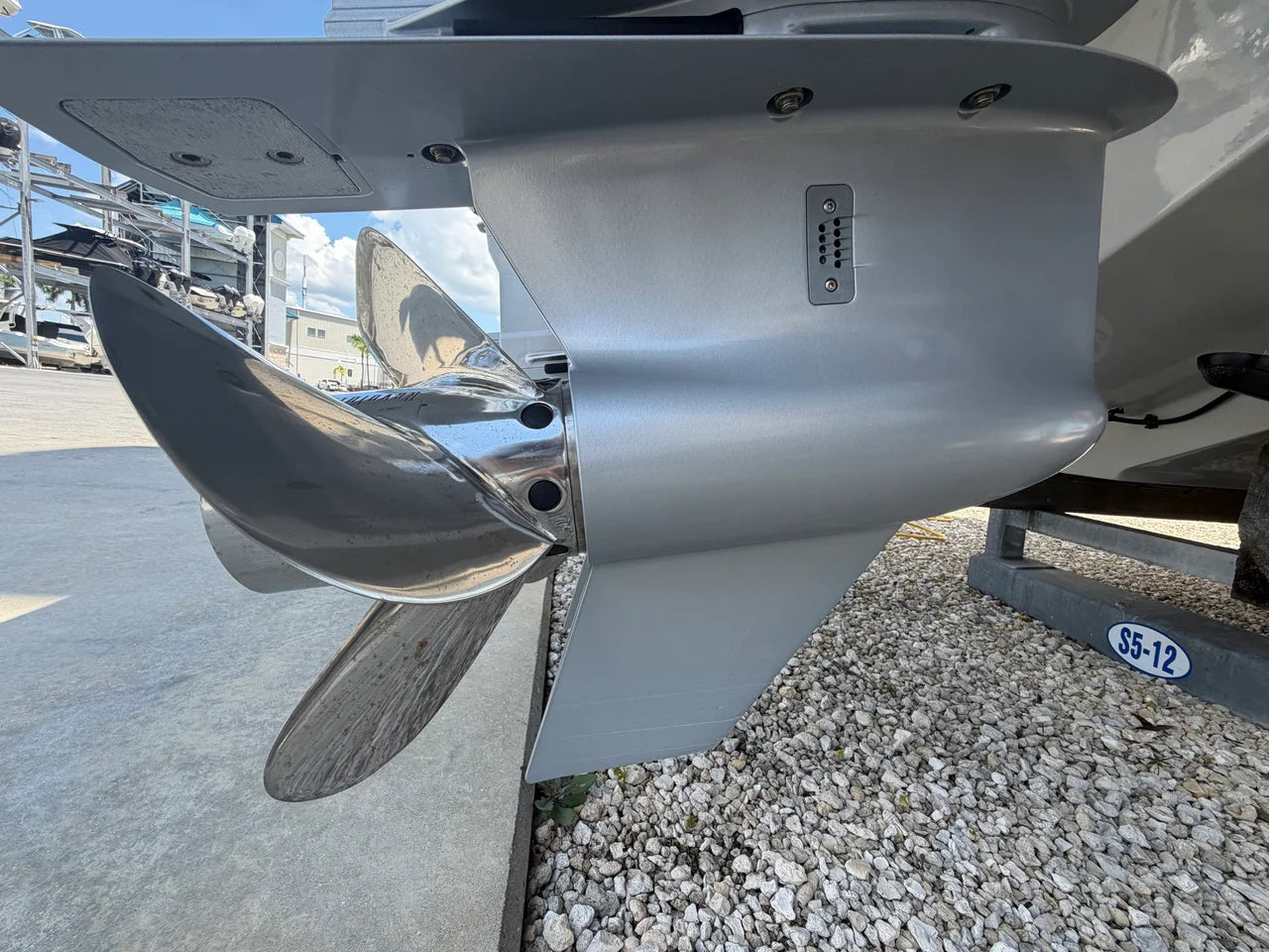 2025 Boston Whaler 350 REALM 35.0 feet, Fort Myers, FL #13