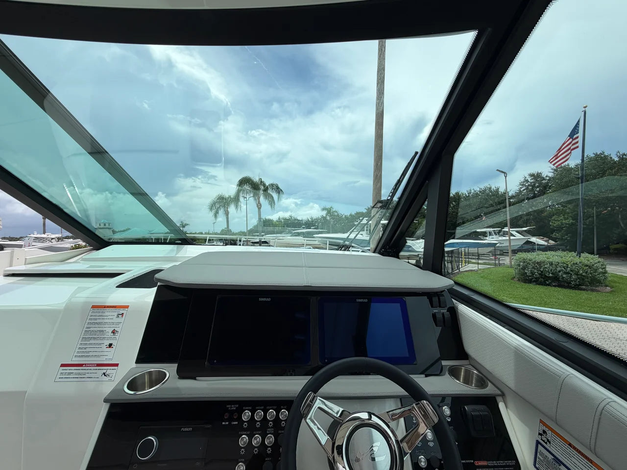 2027 Sea Ray Sundancer 320 Outboard 32.0 feet, Stuart, Florida #21