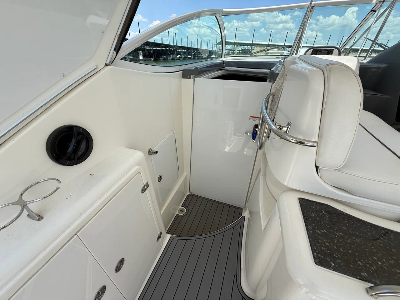 2007 Cruisers Yachts 420 EXPRESS 42.0 feet, Lewisville, TX #38