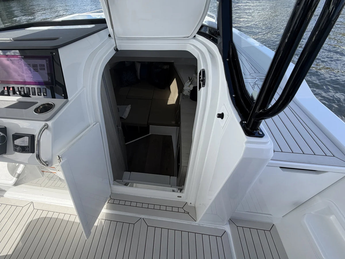 2026 Cruisers Yachts 38 VTR 38.0 feet, Pompano Beach, Florida #43
