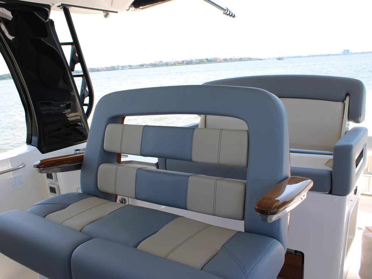 2026 Boston Whaler 350 Realm 35.0 feet, Seabrook, TX #76
