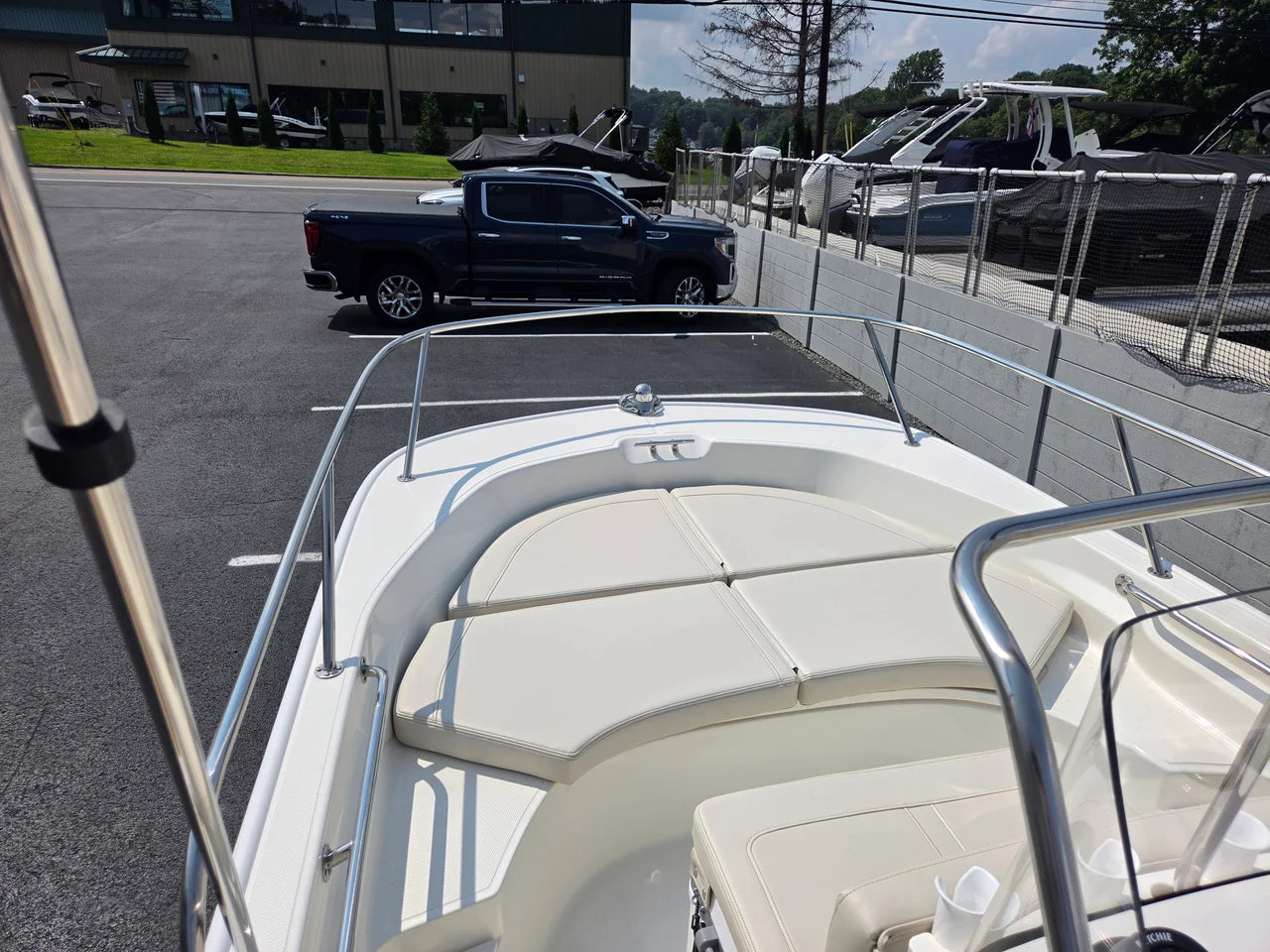 2027 Boston Whaler 170 Montauk 17.0 feet, Lake Hopatcong, NJ #15