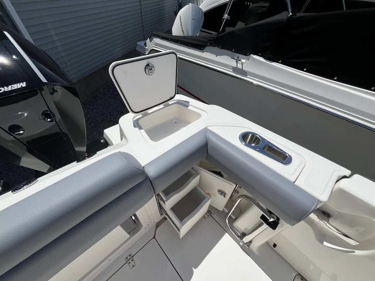 2026 Boston Whaler 280 Outrage 28.0 feet, Westbrook, Connecticut #6