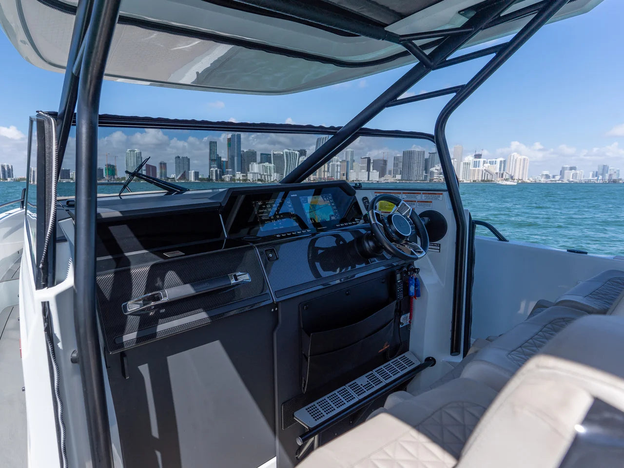 2023 Axopar SHADOW 900ST 38.0 feet, Miami, FL #38