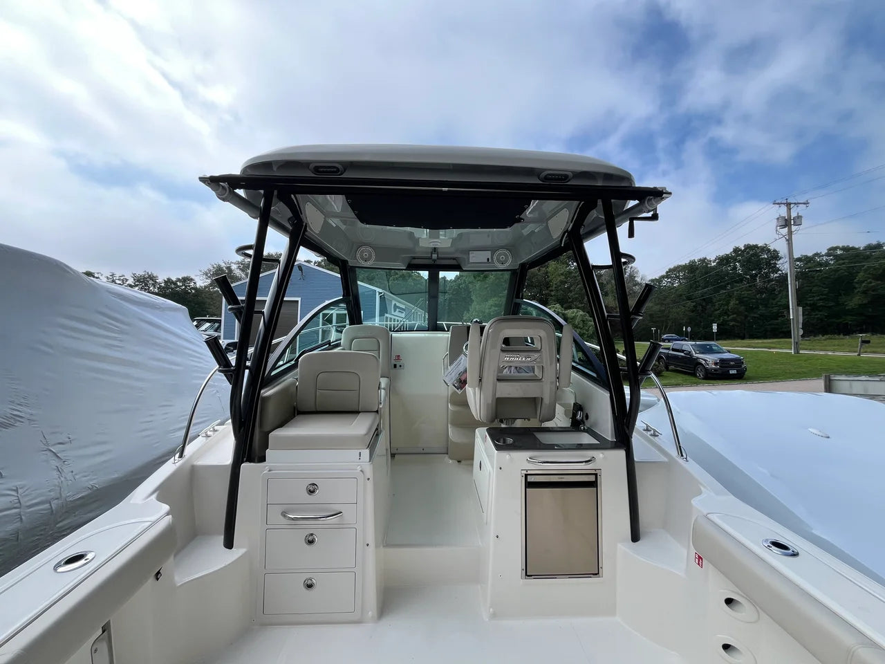2027 Boston Whaler 285 Conquest 28.0 feet, Wakefield, RI #7