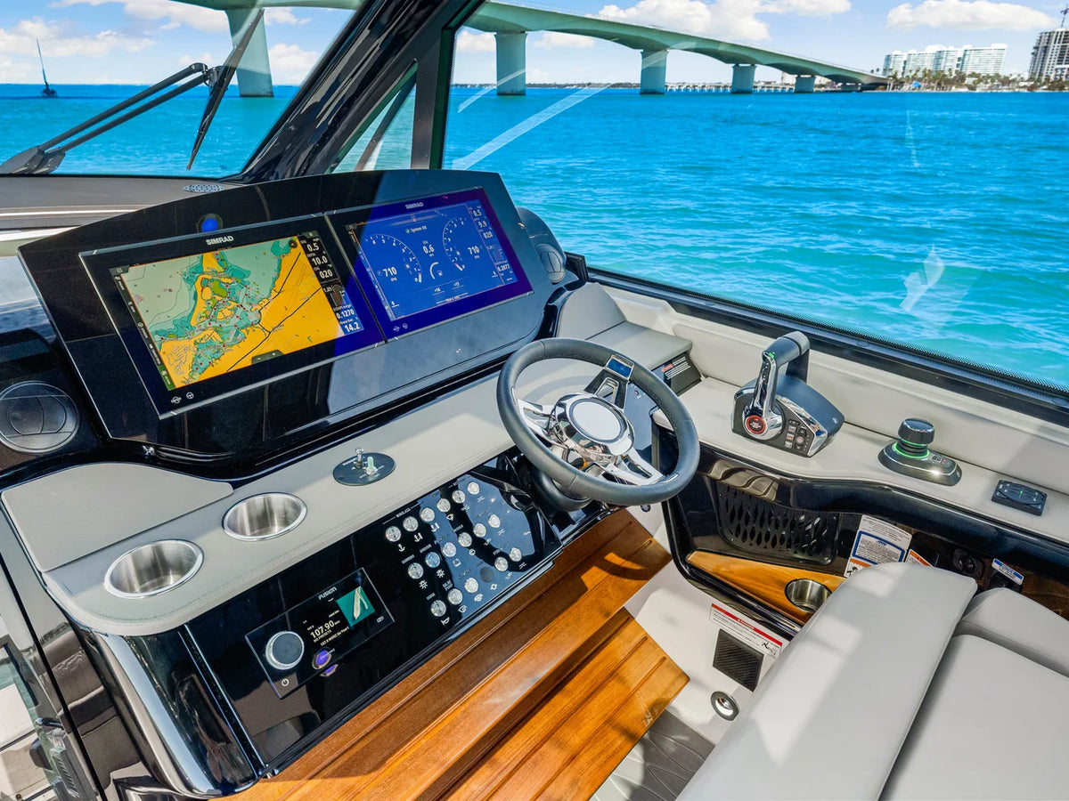 2026 Sea Ray Sundancer 370 Outboard 37.0 feet, Sarasota, FL #47