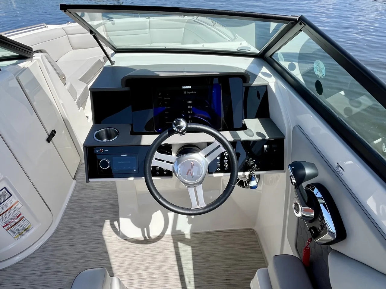 2024 Sea Ray 270 SDX OB 27.0 feet, Venice, Florida #21