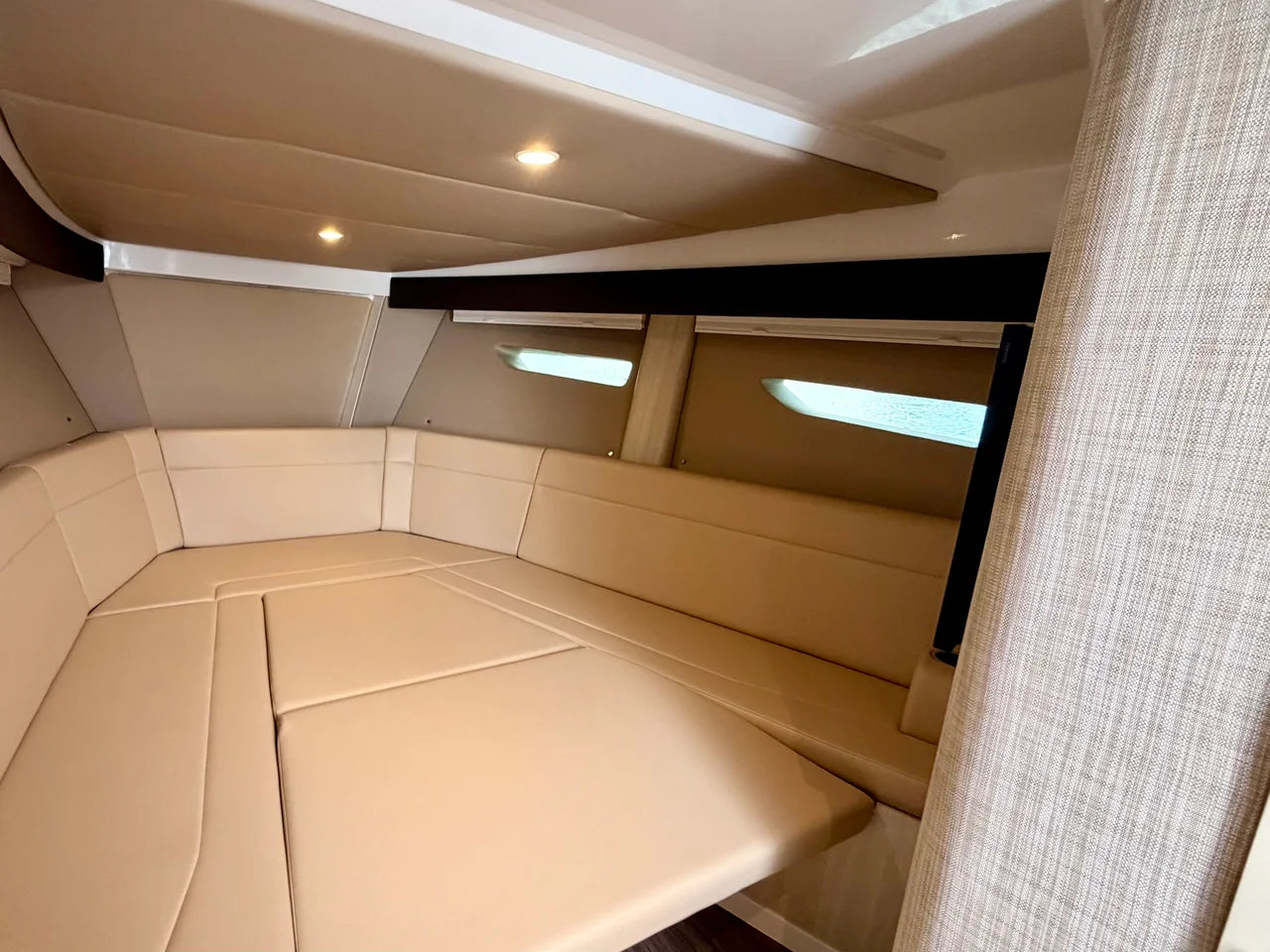 2026 Intrepid 35 VALOR 37.0 feet, Fort Myers, FL #11