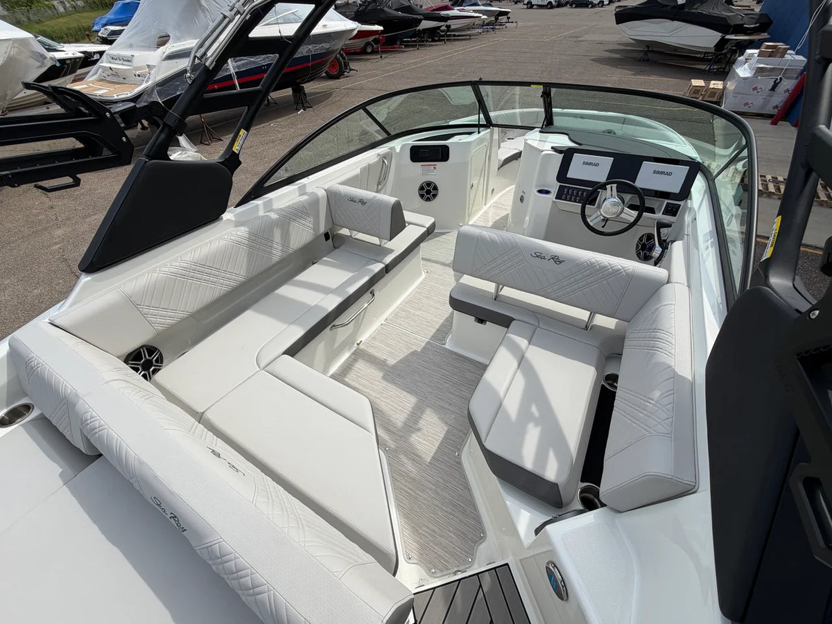 2026 Sea Ray SDX 250 Surf 25.0 feet, Excelsior, Minnesota #17