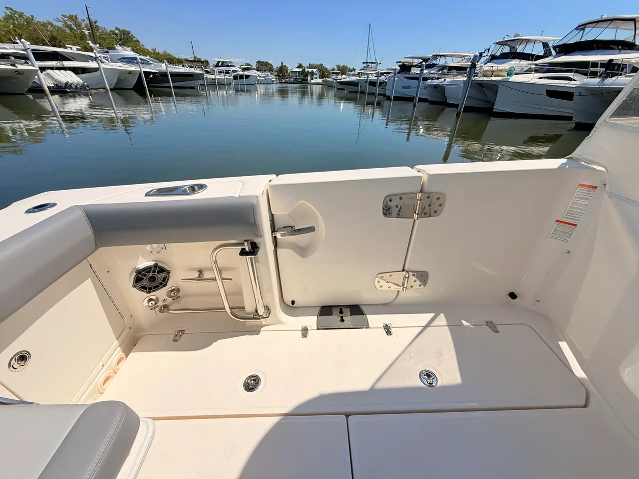 2026 Boston Whaler 330 Outrage 33.0 feet, St Petersburg, FL #50