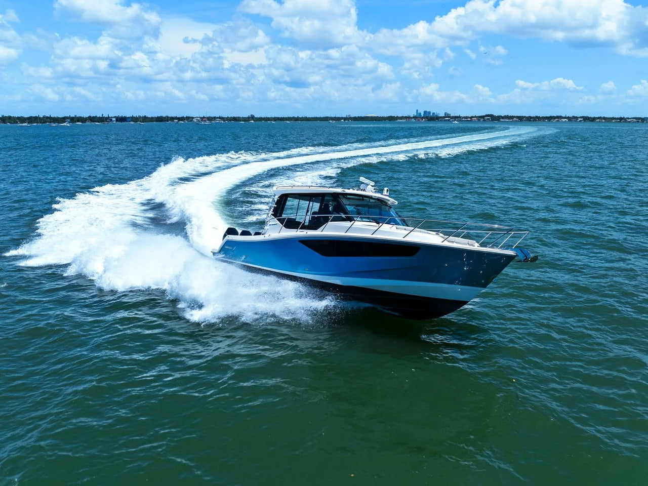 2025 Boston Whaler 405 CONQUEST 41.0 feet, St Petersburg, FL #18