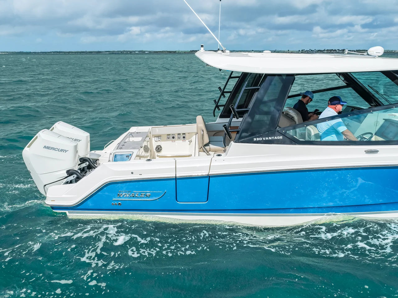 2026 Boston Whaler 330 Vantage 33.0 feet, Clearwater, Florida #23