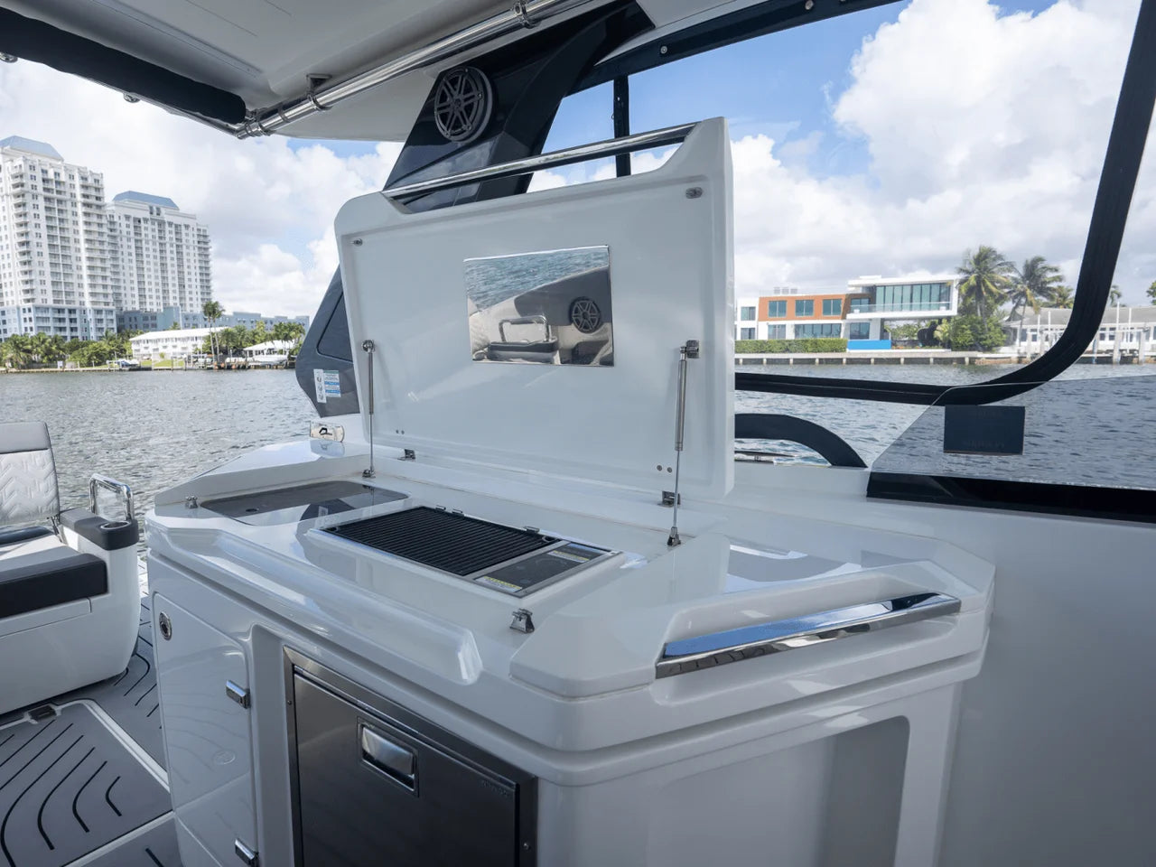 2024 Galeon 325 GTO 32.0 feet, Miami, FL #33