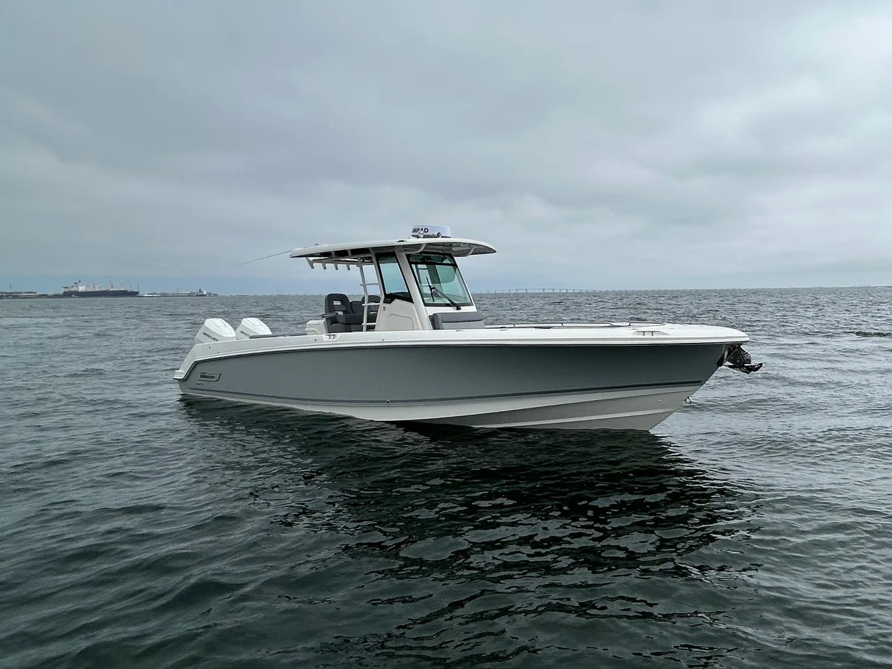 2026 Boston Whaler 330 Outrage 33.0 feet, Pensacola, Florida #7