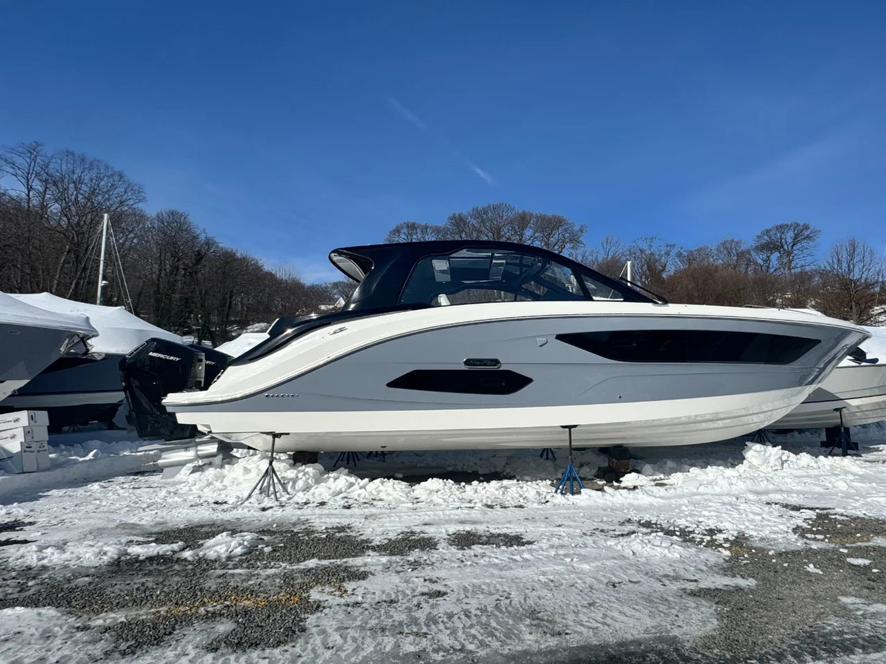 2026 Sea Ray Sundancer 370 Outboard 37.0 feet, Huntington, NY #1