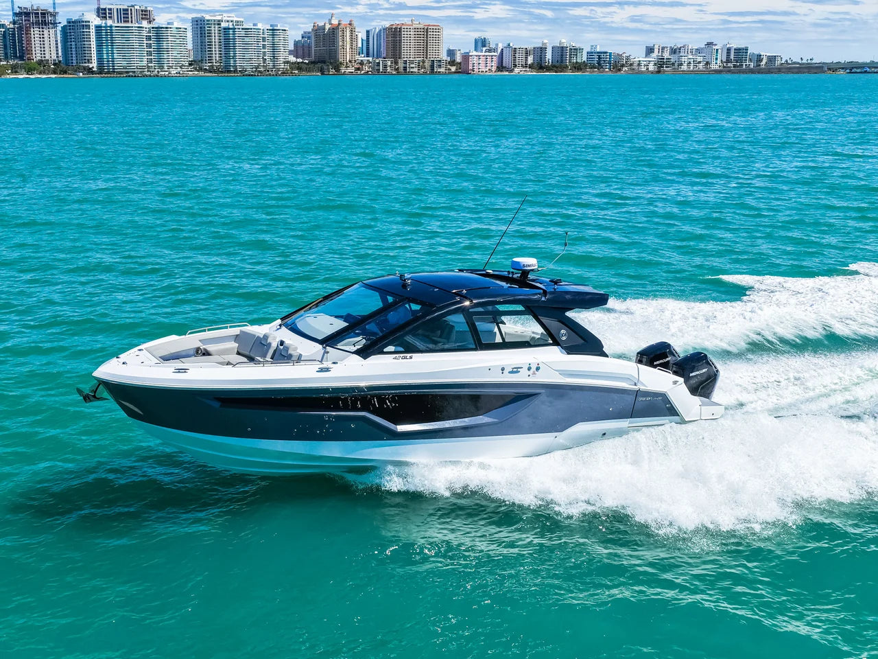 2026 Cruisers Yachts 42 GLS Outboard 42.0 feet, Sarasota, FL #42