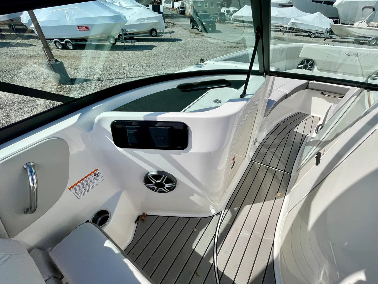 2026 Sea Ray SDX 230 Outboard 23.0 feet, Quincy, MA #16