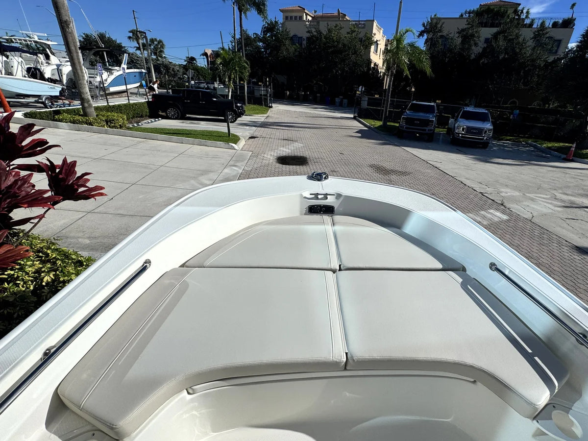 2027 Boston Whaler 190 Montauk 19.0 feet, Pompano Beach, Florida #22