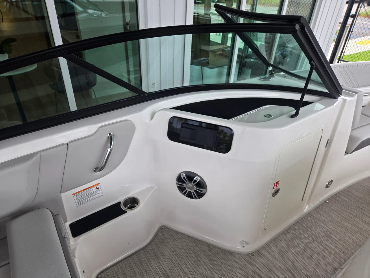 2026 Sea Ray SDX 250 Outboard 25.0 feet, Charleston, SC #13