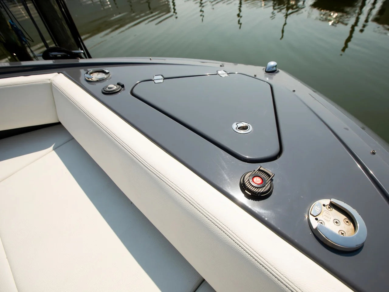 2024 Cruisers Yachts 38 GLS-OB SB 38.0 feet, Clearwater, Florida #84