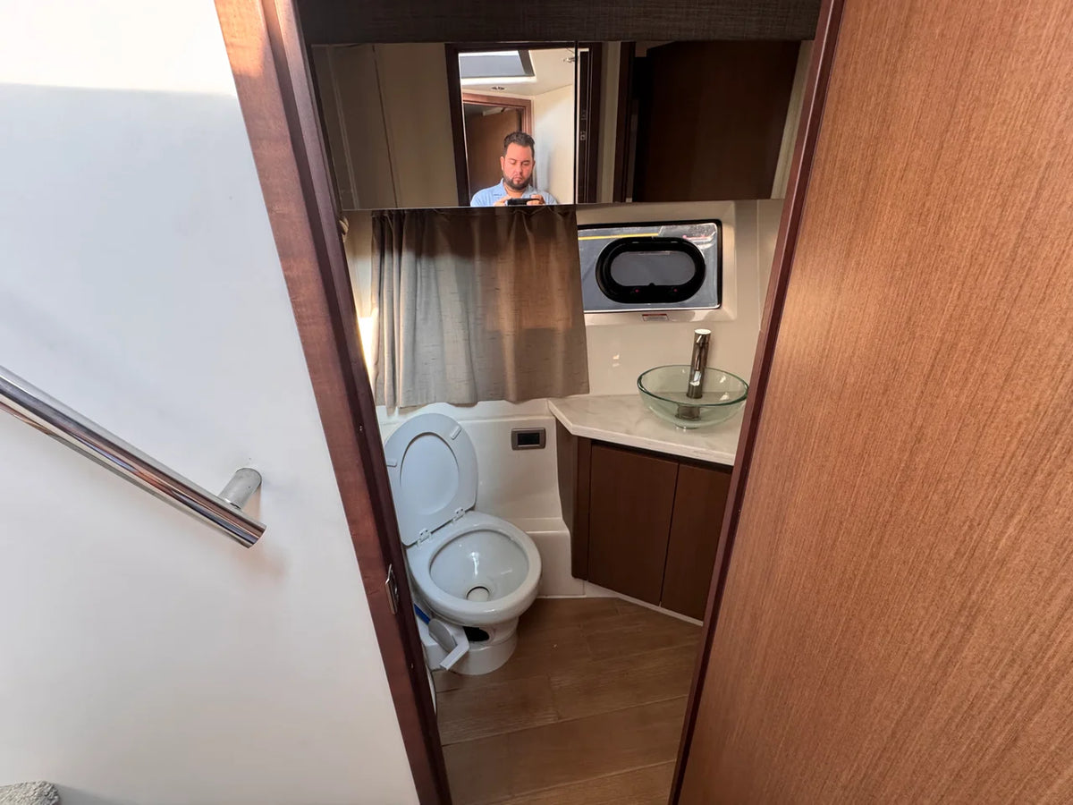 2017 Sea Ray 410 SUNDANCER 40.0 feet, Norwalk, Connecticut #37