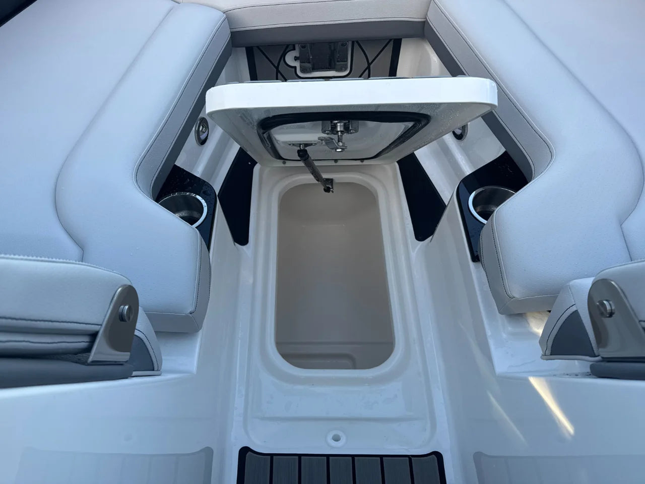 2024 Sea Ray SLX 260 Outboard 26.0 feet, Washington, Connecticut #58