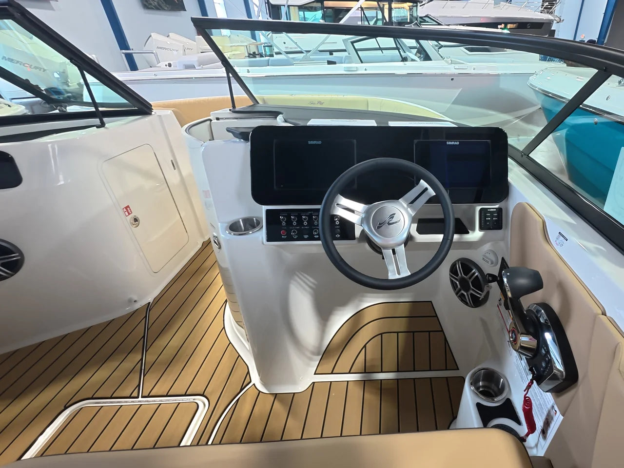 2027 Sea Ray SDX 250 Outboard 25.0 feet, Clearwater, Florida #9