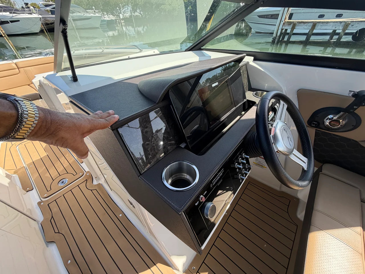 2021 Sea Ray 290 SDX 298.0 feet, Miami, FL #54