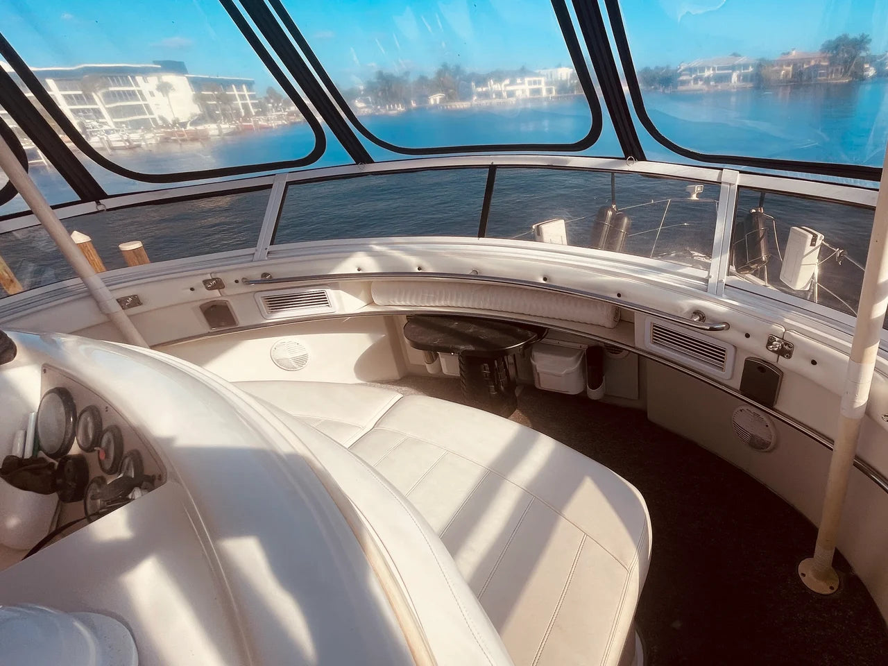 1997 Carver Yachts 500 COCKPIT MY 50.0 feet, Delray Beach, FL #57