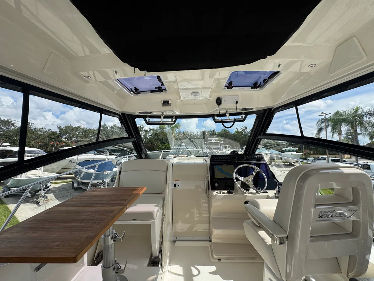 2026 Boston Whaler 325 CONQUEST 32.0 feet, Stuart, Florida #43