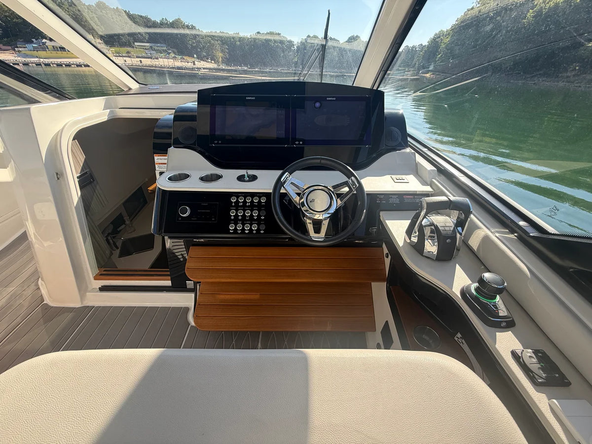 2022 Sea Ray 370 SUNDANCER OUTBOARD 37.0 feet, Cumming, GA #36