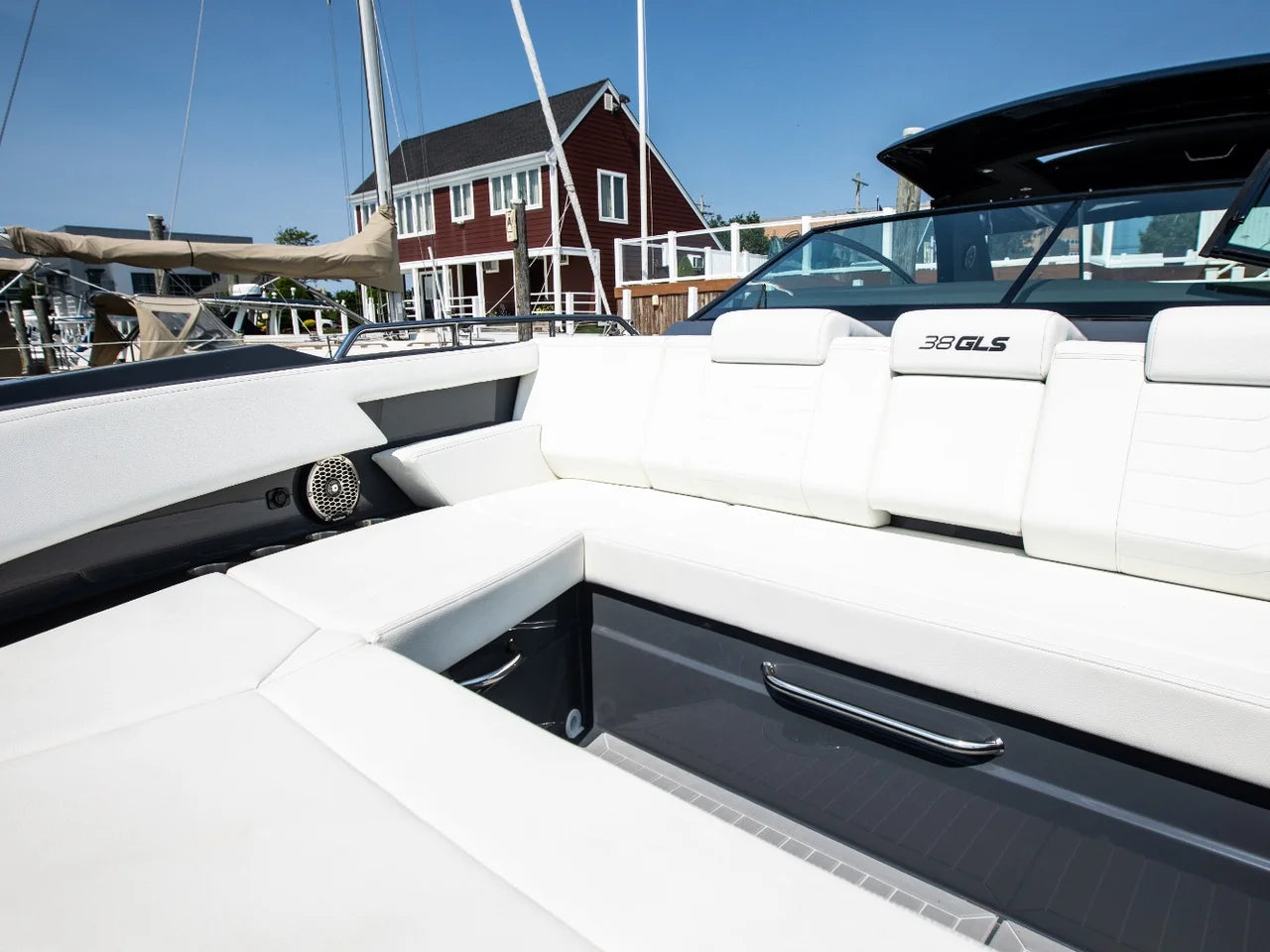 2024 Cruisers Yachts 38 GLS-OB SB 38.0 feet, Clearwater, Florida #79