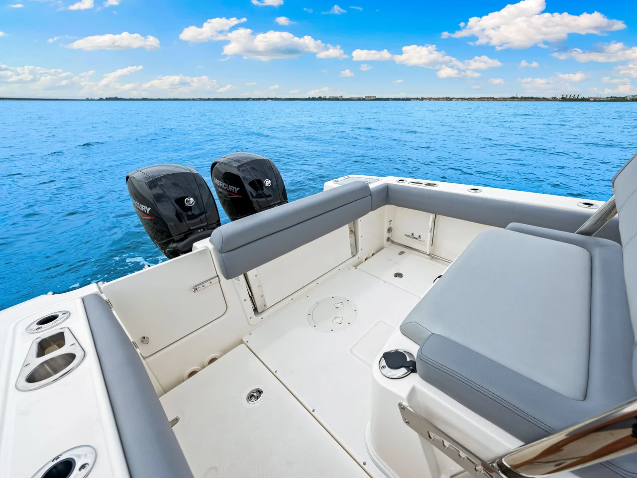 2025 Boston Whaler 230 Outrage 23.0 feet, Clearwater, Florida #45