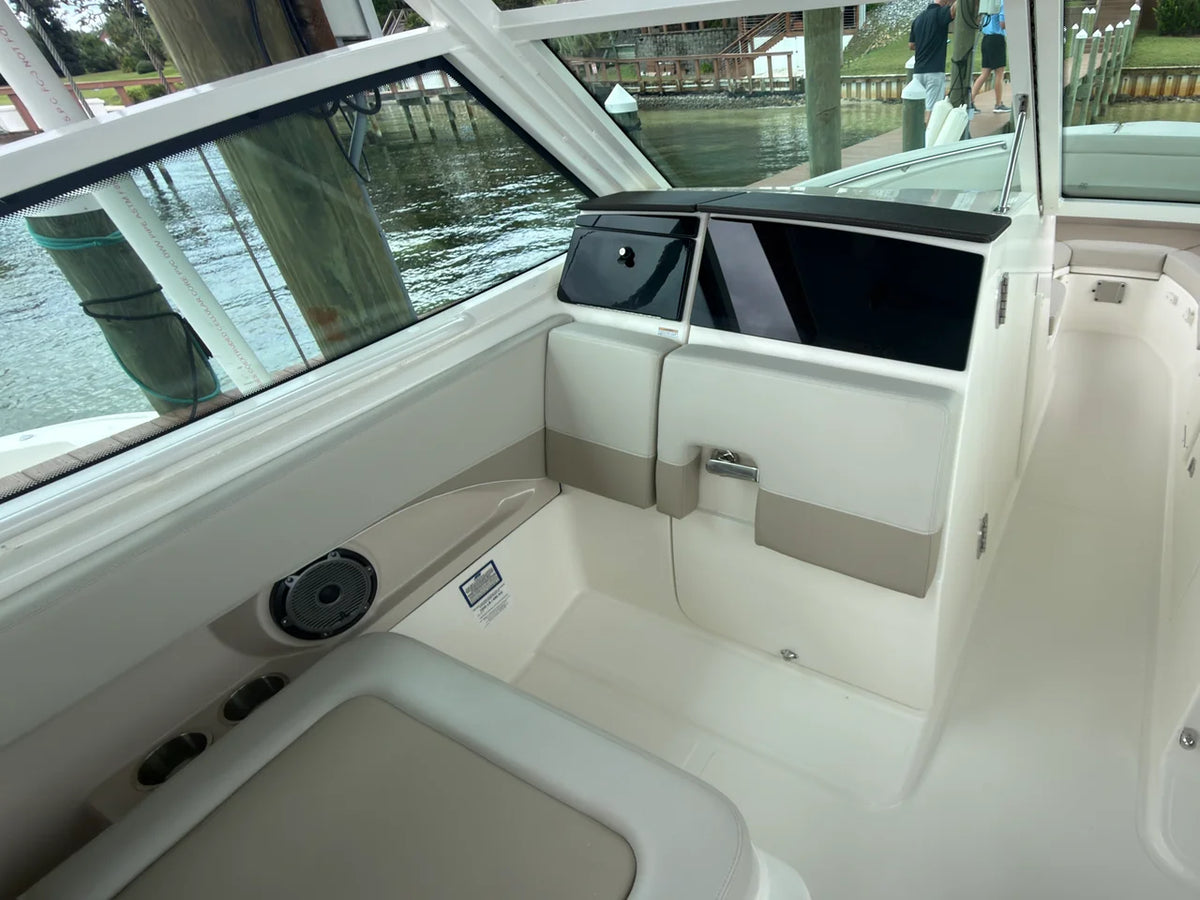 2024 Boston Whaler 280 VANTAGE 28.0 feet, Panama City, FL #12