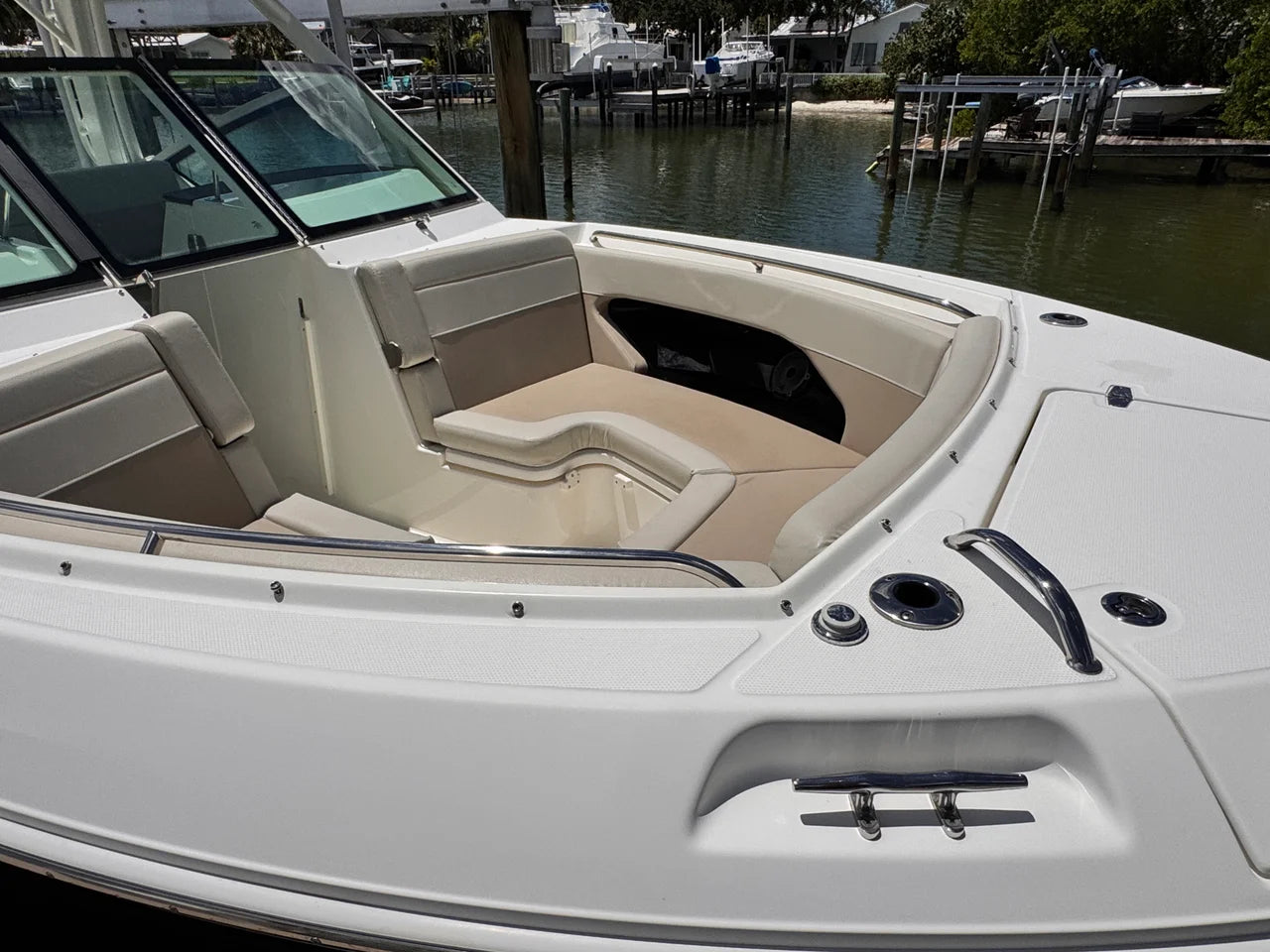 2022 Boston Whaler 280 VANTAGE 28.0 feet, St Petersburg, FL #37