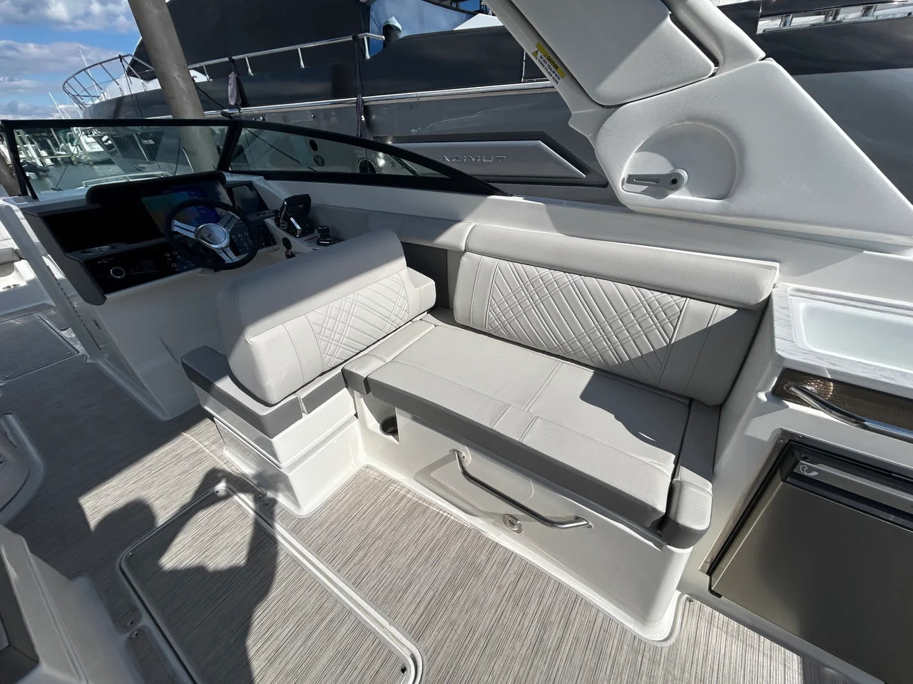 2026 Sea Ray SDX 290 Outboard 29.0 feet, Grasonville, MD #32