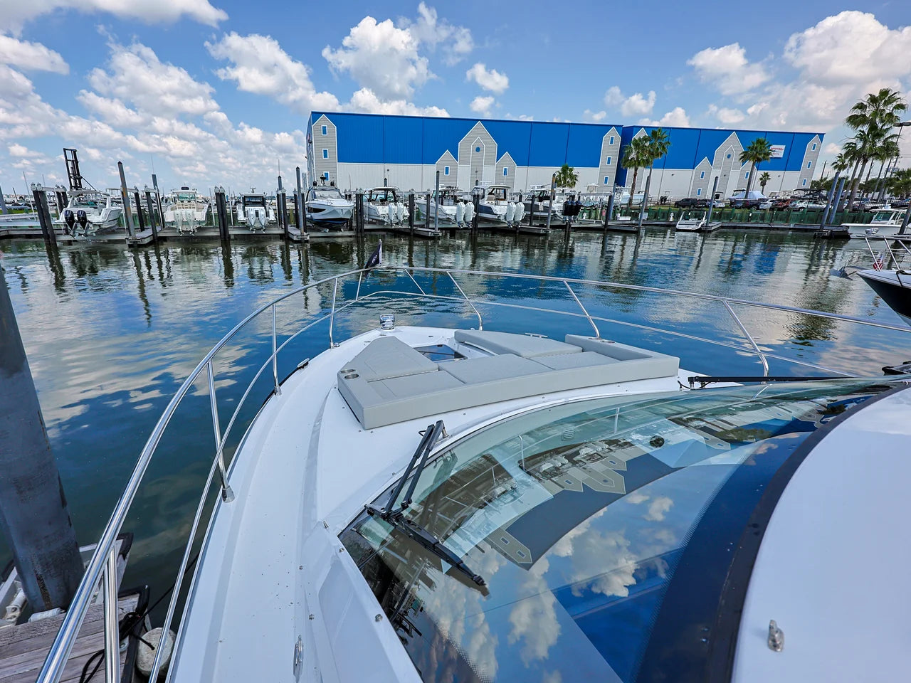 2026 Cruisers Yachts 42 Cantius 42.0 feet, Seabrook, TX #36