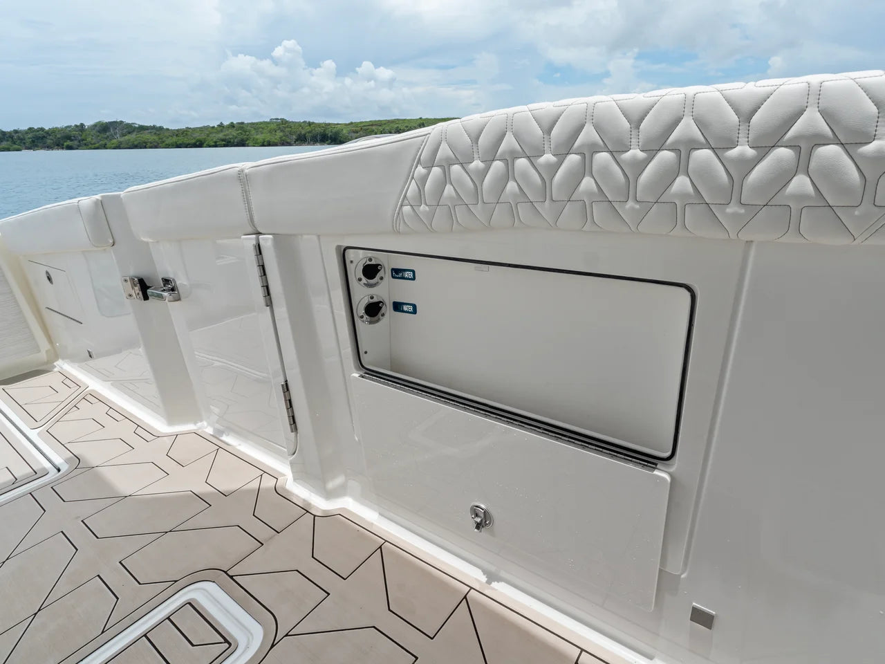 2027 Ducari 37 XIV 37.0 feet, Jupiter, Florida #44