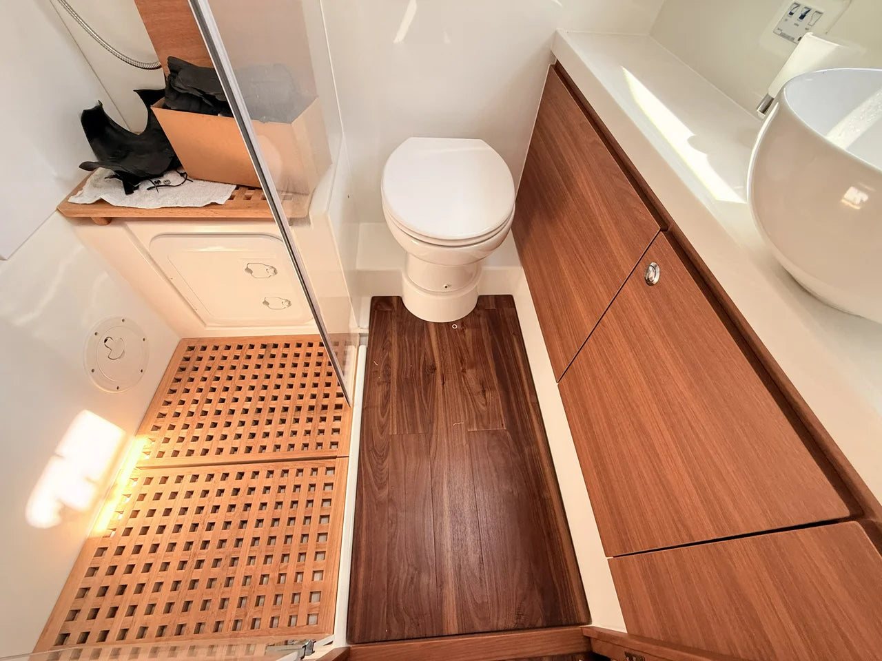 2024 Aquila 44 Yacht 44.0 feet, Sarasota, Florida #39