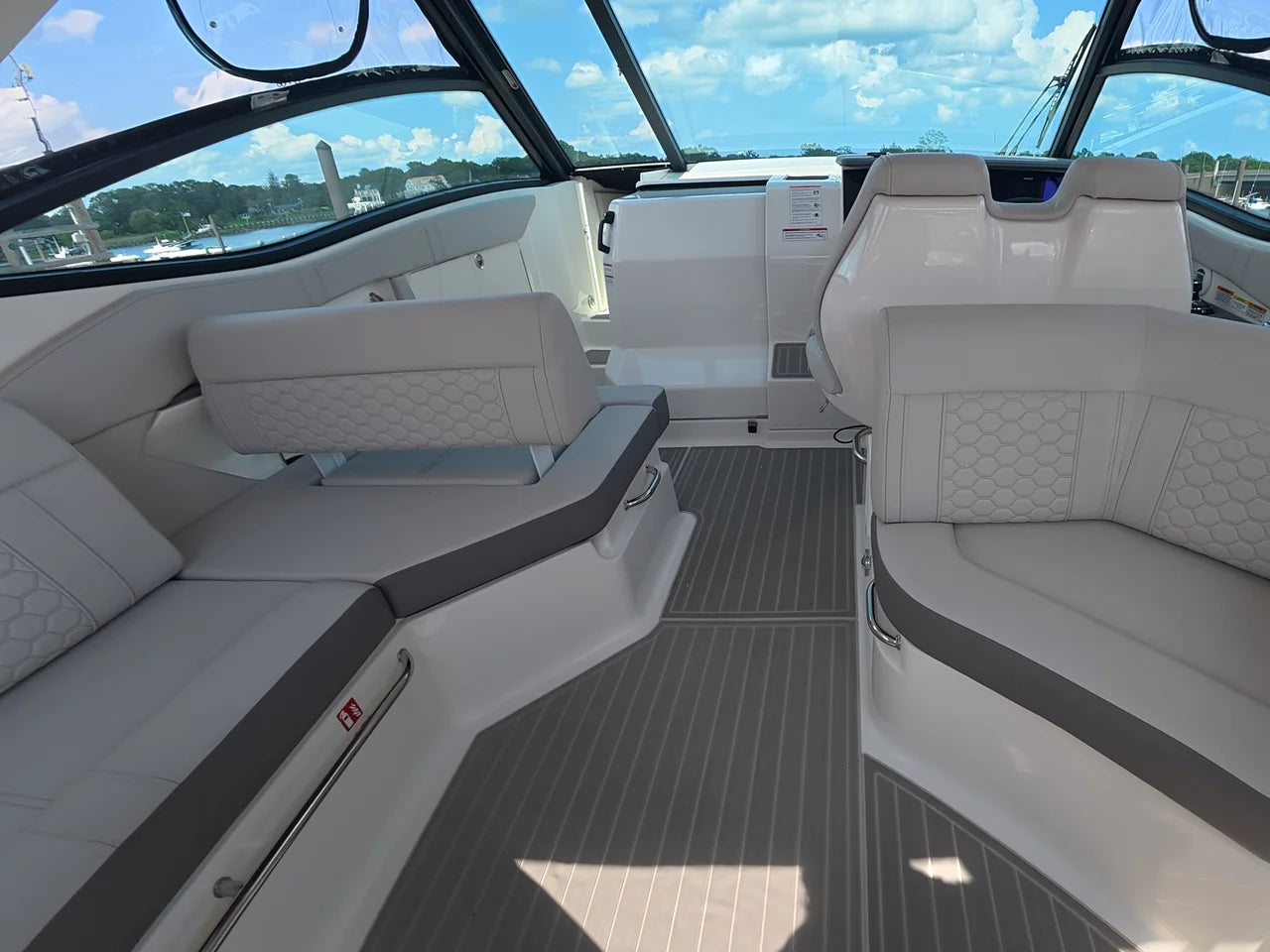 2026 Sea Ray Sundancer 320 Outboard 32.0 feet, Brick Township, New Jersey #12