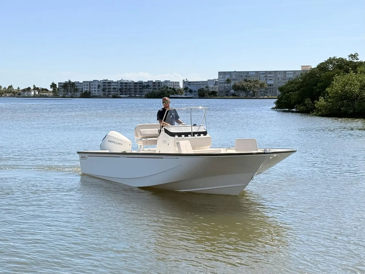 2027 Boston Whaler 210 Montauk 21.0 feet, St Petersburg, FL #9