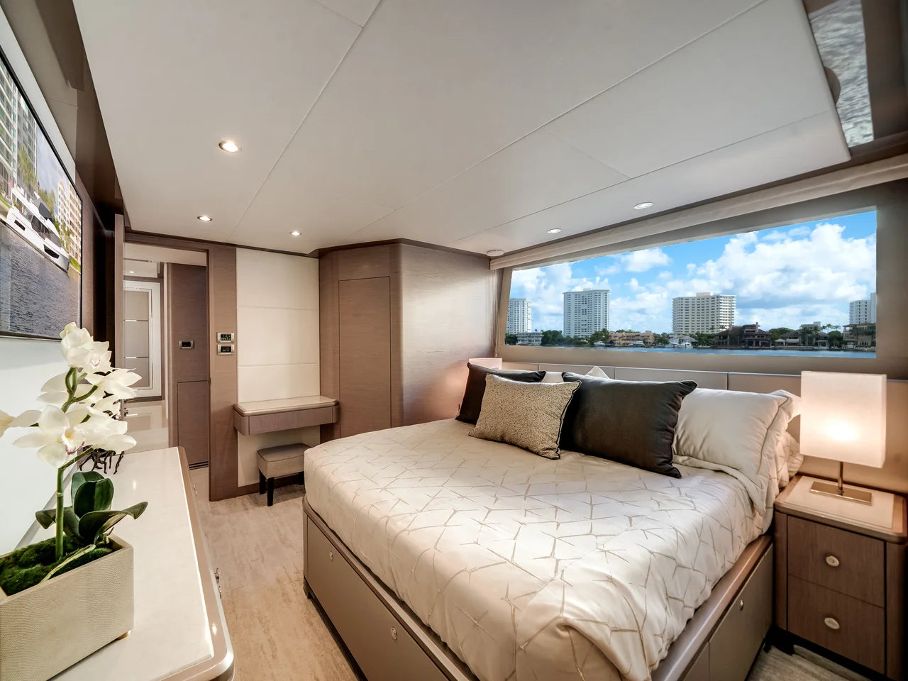 2022 Ocean Alexander 32L 106.0 feet, Boca Raton, FL #50