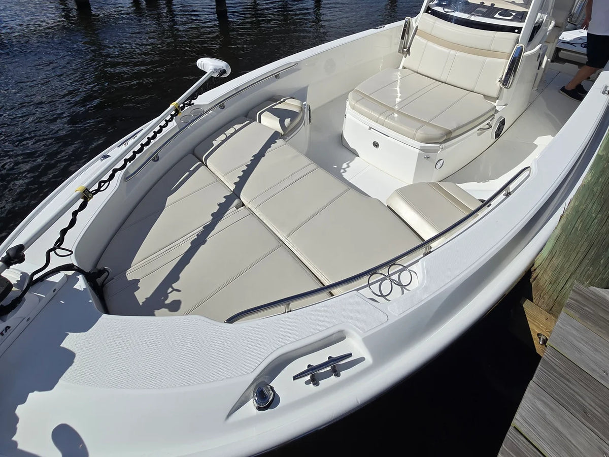 2023 Boston Whaler 250 DAUNTLESS 25.0 feet, Stuart, Florida #39
